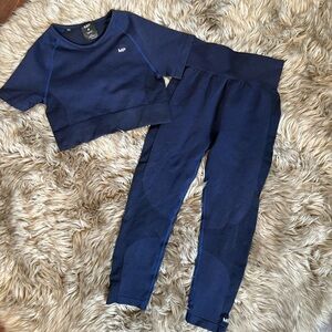 MyProtein | navy seamless gym set